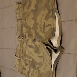 camo shorts